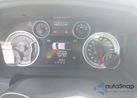 2016 Ram 1500 Big Horn z USA, uszkodzony, nr VIN 1C6RR6GG3GS223660